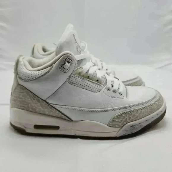 Nike Other - Nike Air Jordan Men's Leather 3 Retro 2018 Sneakers Shoes Triple White Size 7.5